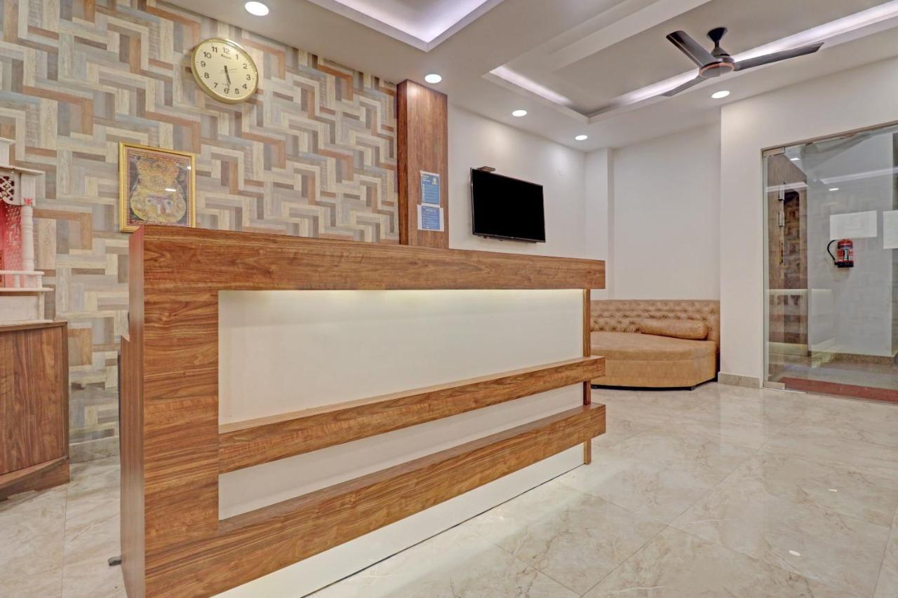 Collection O Spot Light Near Tughlakabad Station Metro Station Hotel Indraprast Exterior photo