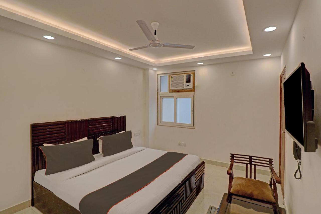Collection O Spot Light Near Tughlakabad Station Metro Station Hotel Indraprast Exterior photo
